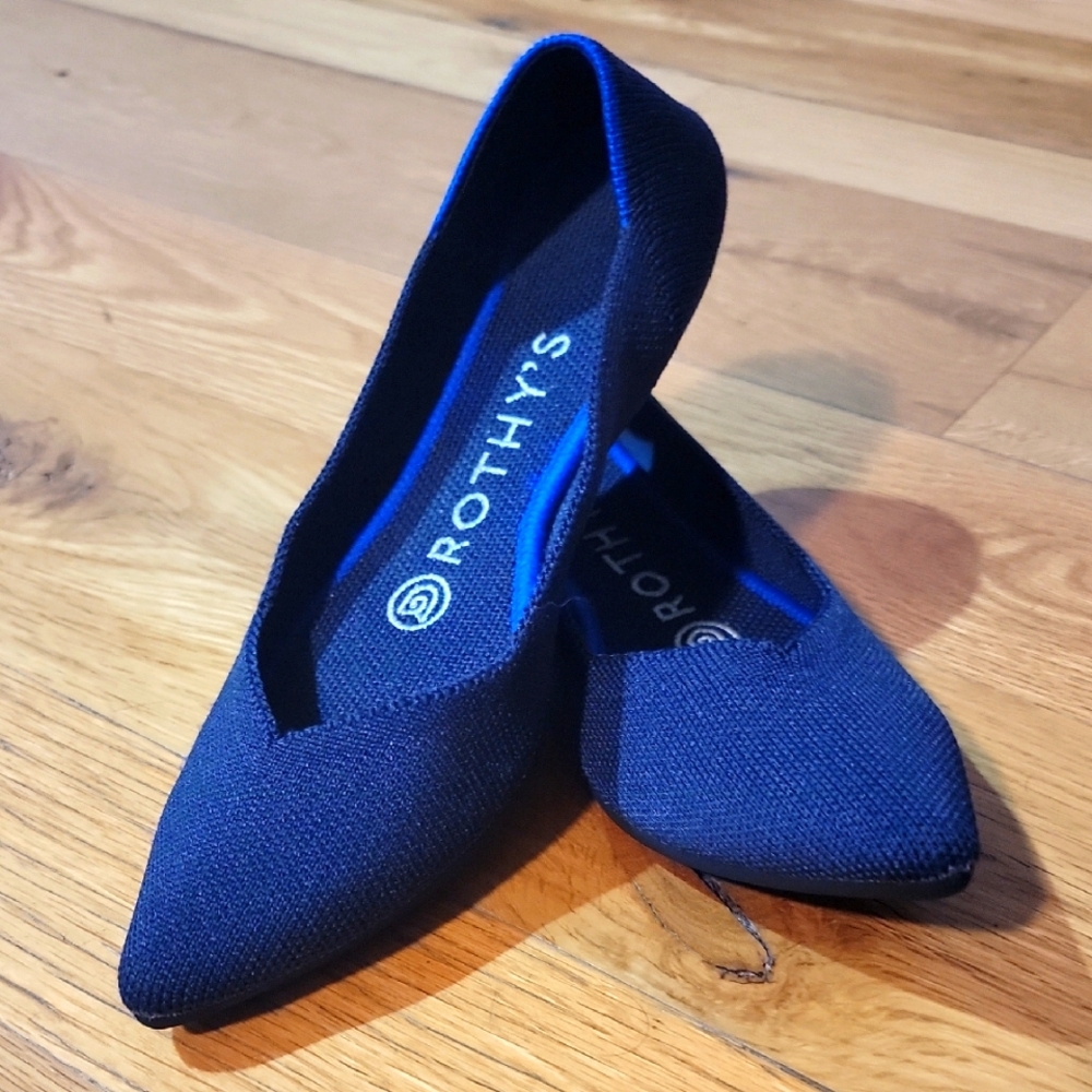 Rothy's The Point Navy Flats Size 5.5